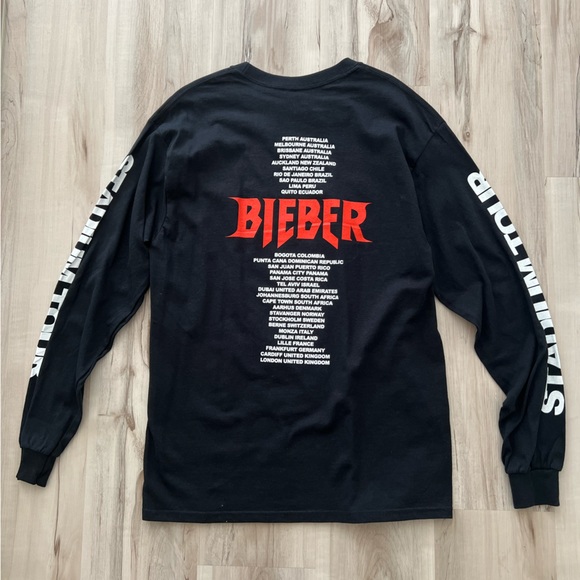 SOLD - Justin Bieber Stadium Concert Tour Shirt - Picture 2 of 2